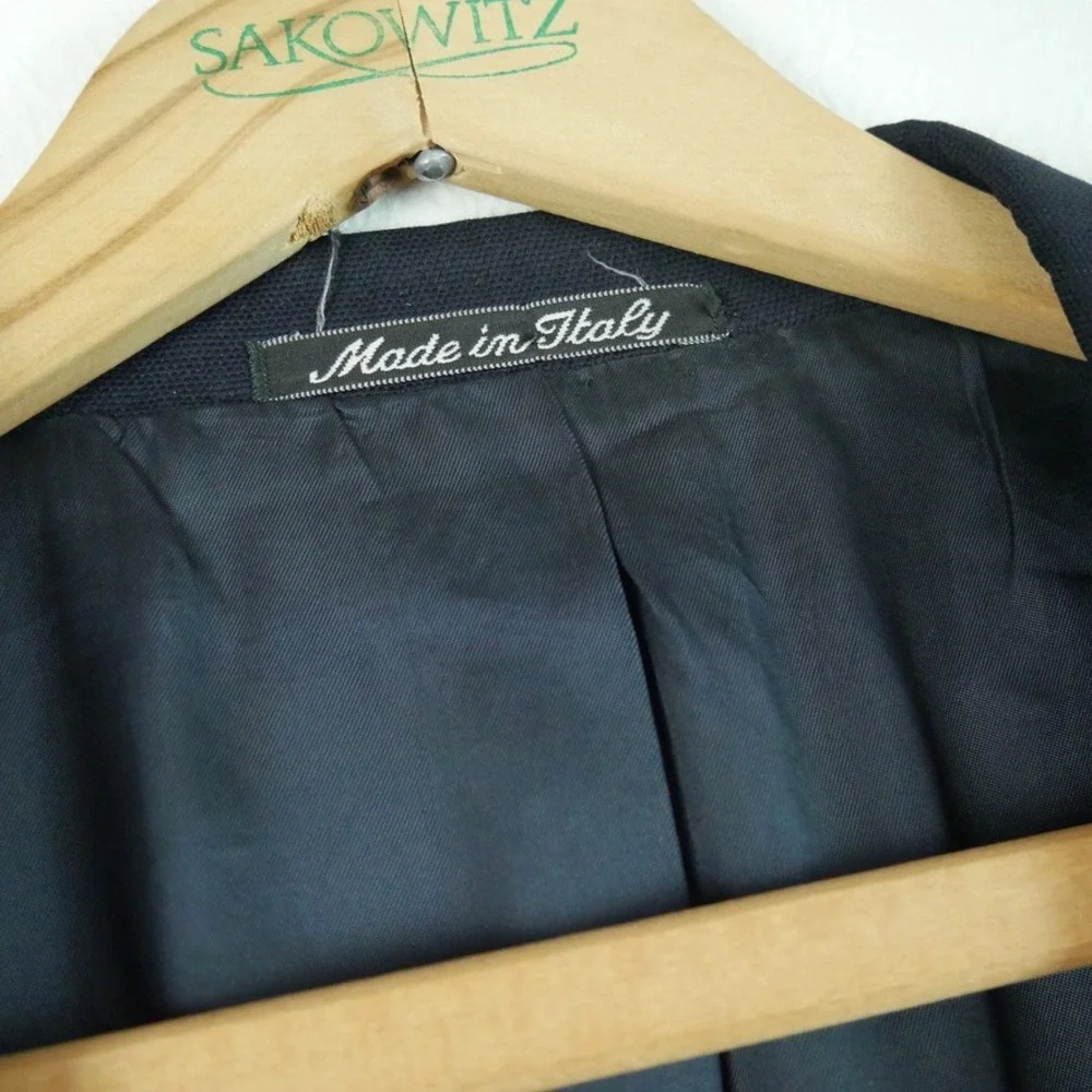 Valentino Uomo Vintage Mens Navy Blue Blazer Jacket Gold Buttons Italy‎ Size 44R